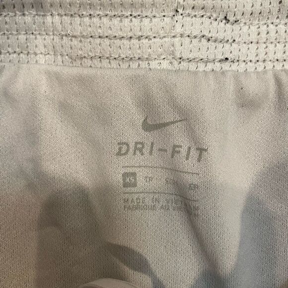 Dri-fit Nike shorts size XS - Picture 4 of 5